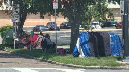 Featured image for “OPINION | Jacksonville’s approach to state homeless law will lead to court battles”